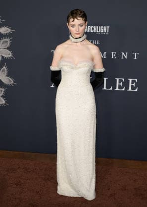 Premiere of The Testament of Ann Lee in Los Angeles LOS ANGELES, USA December 14, 2025 Thomasin McKenzie at the premiere of The Testament of Ann Lee at the Linwood Dunn Theatre Picture Paul Smith Featureflash 451556 2025 12 14 CA Los Angeles  Copyright: xPaulxSmithx xFeaturesxFlashx xStarfacex STAR_451556_075