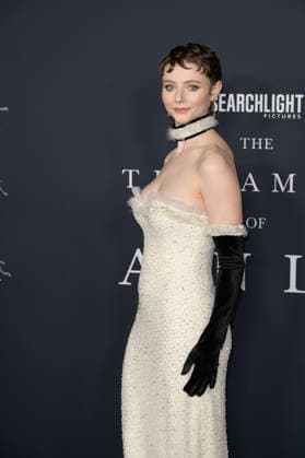 Premiere of The Testament of Ann Lee in Los Angeles LOS ANGELES, USA December 14, 2025 Thomasin McKenzie at the premiere of The Testament of Ann Lee at the Linwood Dunn Theatre Picture Paul Smith Featureflash 451556 2025 12 14 CA Los Angeles  Copyright: xPaulxSmithx xFeaturesxFlashx xStarfacex STAR_451556_079