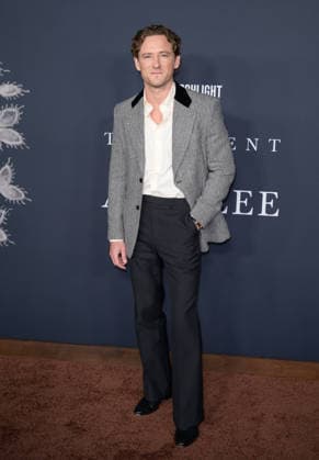 Premiere of The Testament of Ann Lee in Los Angeles LOS ANGELES, USA December 14, 2025 Lewis Pullman at the premiere of The Testament of Ann Lee at the Linwood Dunn Theatre Picture Paul Smith Featureflash 451556 2025 12 14 CA Los Angeles  Copyright: xPaulxSmithx xFeaturesxFlashx xStarfacex STAR_451556_142