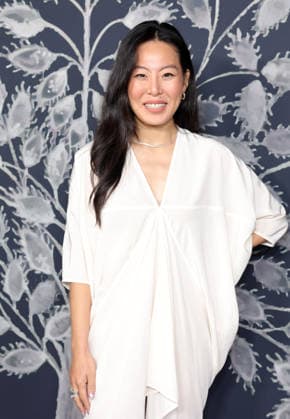 14 December 2025 - Los Angeles, California - Nicole Kang Los Angeles Premiere Of Searchlight Pictures The Testament Of Ann Lee held at Linwood Dunn Theater.in Los Angeles. Los Angeles USA - ZUMAa123 20251214_zaa_a123_109 Copyright: xADx