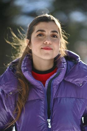 Les Arcs Film Festival - Day Three. FC LES ARCS, FRANCE - DECEMBER 15 Dom la Nena attends a photocall during Day Three of Les Arcs Film Festival on December 15, 2025 in Les Arcs, France. Photo by Franck Castel ABACAPRESS.COM Les Arcs France  Copyright: xCastelxFranck ABACAx