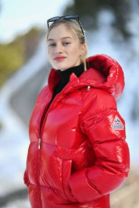 Les Arcs Film Festival - Day Three. FC LES ARCS, FRANCE - DECEMBER 15 Nadia Tereszkiewics attends a photocall during Day Three of Les Arcs Film Festival on December 15, 2025 in Les Arcs, France. Photo by Franck Castel ABACAPRESS.COM Les Arcs France  Copyright: xCastelxFranck ABACAx