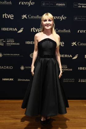 Photocall prior to the Gala of the Academy of Performing Arts of Spain The president of the Academy, Cayetana Guillén Cuervo, poses during the photocall prior to the Gala of the Academy of Performing Arts of Spain, at the Teatro Calderón, on December 15, 2025, in Valladolid, Castilla y León Spain The Academy of Performing Arts of Spain, with the collaboration of the Municipal Foundation of Culture of Valladolid, celebrates its ceremony of Gold Medals and Distinctions of Honor, a recognition of individuals or entities with an outstanding professional career in the performing arts, celebrates its Gold Medals and Distinctions of Honor Award Ceremony, a recognition to individuals or entities with an outstanding professional career in the field Copyright: xPhotogenic ClaudiaxAlbax 7171751