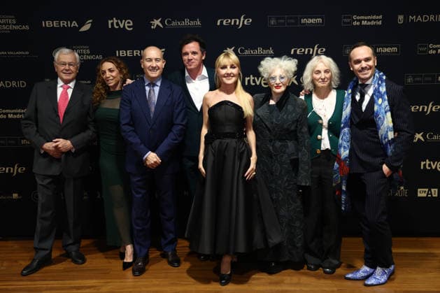 Photocall prior to the Gala of the Academy of Performing Arts of Spain The president of the Academy, Cayetana Guillén Cuervo c , and actress Magüi Mira 3d pose during the photocall prior to the Gala of the Academy of Performing Arts of Spain, at the Teatro Calderón, on December 15, 2025, in Valladolid, Castilla y León Spain The Academy of Performing Arts of Spain, with the collaboration of the Municipal Foundation of Culture of Valladolid, celebrates its Gold Medals and Distinctions of Honor Award Ceremony, a recognition to individuals or entities with an outstanding professional career in the field of performing arts DECEMBER 15, 2025 VALLADOLID CASTILLA Y LEÓN GALA ACADEMY OF PERFORMING ARTS SPAIN PHOTOCALL GOLD MEDALS DISTINCTIONS OF HO Copyright: xPhotogenic ClaudiaxAlbax 7171833