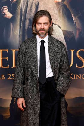 Actor Tom Payne at the world premiere of the film The Medicus II in the Cinedom Cologne, 15 12 2025 NRW Germany Copyright: xChristophxHardtx