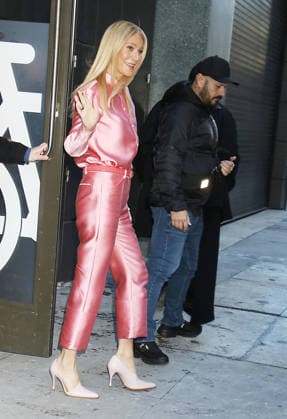 NEW YORK, NY- DECEMBER 15: Gwyneth Paltrow seen at ABC Studios on December 15, 2025 in New York City. Copyright: xRWx