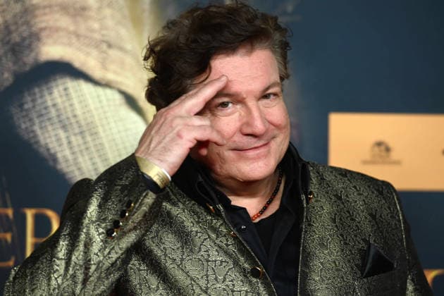 Francis FULTON SMITH, actor, portrait, portrait, portrait, cropped single image, single motif, red carpet, red carpet show, arrival, film premiere DER MEDICUS 2 on 15 12 2025 at the Cinedom cinema in Cologne,