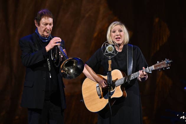 Claudia KORECK ,Hans Juergen BUCHNER Haindling Adventskonzert des Bayerischen Ministerpraesidenten am 15 12 2025 im Cuvillies Theater in der Residenz in Muenchen