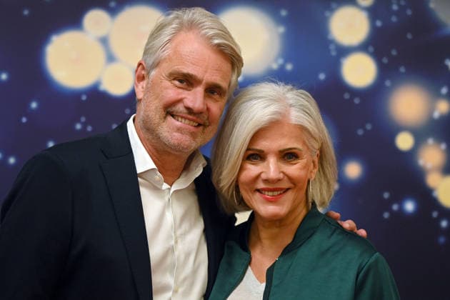 Birgit SCHROWANGE with husband Frank SPOTHELFER, Advent concert of the Bavarian State Premier on 15 12 2025 at the Cuvillies Theater in the Residenz in Munich