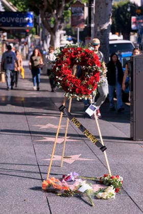December 15, 2025, Hollywood, California, USA: A wreath of flowers placed on director actor Rob Reiner s Star on the Hollywood Walk of Fame on Monday December 15, 2025 in Hollywood, California. The LAPD confirmed that Rob Reiner and his wife Michele Singer Reiner were found dead in their Brentwood home. Their son Nick has been arrested in connection to their deaths. JAVIER ROJAS PI Hollywood USA - ZUMAp124 20251215_zaa_p124_033 Copyright: xJavierxRojasx