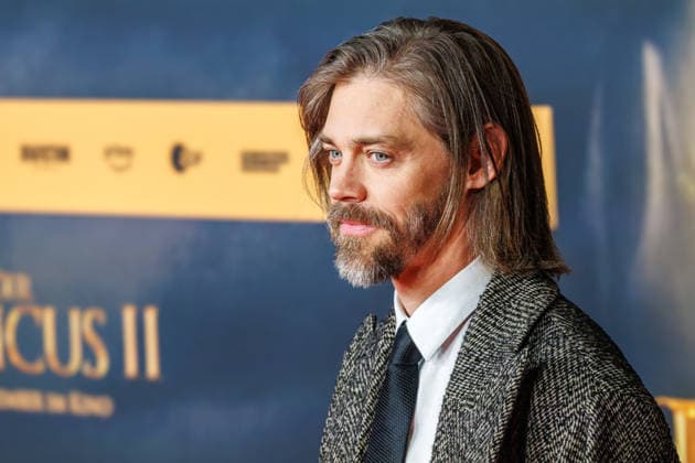 15 12 2025 Cologne World premiere of the historical film DER MEDICUS 2 at Cinedom Cologne Red Carpet Here Tom Payne Cologne Cinedom North Rhine-Westphalia Germany