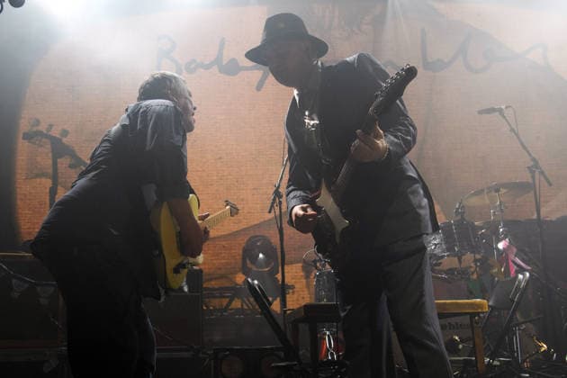 Babyshambles Perform at Koko, London Guitarist Mick Whitnall and lead singer Pete Doherty of English rock band Babyshambles performs at Koko in London, England, UK on Monday 15 December 2025., Credit:Justin Ng Avalon UK, England, London, Koko  Copyright: xJustinxNgx xAvalonx 1059587947