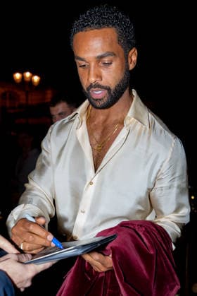 Lucien Laviscount The cast and crew of the series Emily in Paris gather at Maxim s after the premiere of season 5 at the Grand Rex in Paris on 15 December 2025 Yoann Ouahcene Bestimage The cast and crew of the series Emily in Paris gather at Maxim s after the premiere of season 5 at the Grand Rex in Paris on 15 December 2025 Paris Bolivia  Copyright: xYoannxOuahcenex xBestimagexYoannxOuahcenex xBestimagex