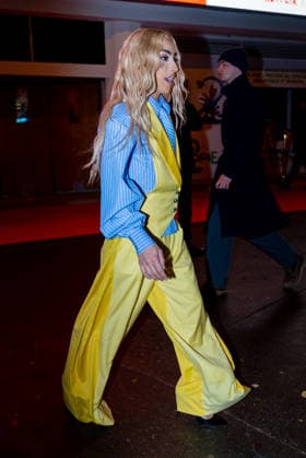 Bilal Hassani The cast and crew of the series Emily in Paris gather at Maxim s after the premiere of season 5 at the Grand Rex in Paris on 15 December 2025 Yoann Ouahcene Bestimage The cast and crew of the series Emily in Paris gather at Maxim s after the premiere of season 5 at the Grand Rex in Paris on 15 December 2025 Paris Bolivia  Copyright: xYoannxOuahcenex xBestimagexYoannxOuahcenex xBestimagex