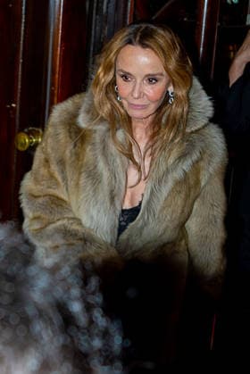 Philippine Leroy Beaulieu The cast and crew of the series Emily in Paris gather at Maxim s after the premiere of season 5 at the Grand Rex in Paris on 15 December 2025 Yoann Ouahcene Bestimage The cast and crew of the series Emily in Paris gather at Maxim s after the premiere of season 5 at the Grand Rex in Paris on 15 December 2025 Paris Bolivia  Copyright: xYoannxOuahcenex xBestimagexYoannxOuahcenex xBestimagex