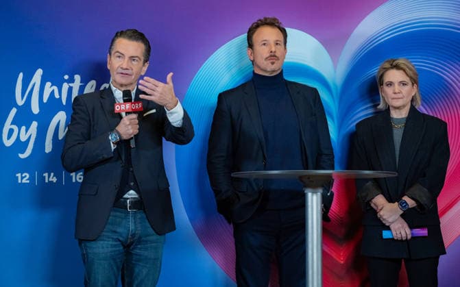 20251216 Eurovision Song Contest 2026 - ORF-Medienupdate WIEN, OESTERREICH - 16. DEZEMBER: ORF-Generaldirektor Roland Weissmann, ORF Executive Producer des Song Contest 2026 Michael Kroen und ORF Fernseh-Programmdirektorin Stefanie Groiss-Horowitz waehrend des Mediengespraechs anlaesslich eines ORF Updates zum 70. ESC - Eurovision Song Contest vom 12. bis zum 16. Mai 2026 in Wien im Foyer der Halle F der Wiener Stadthalle am 16. Dezember 2025 in Wien, Oesterreich. 251216_SEPA_17_040 Copyright: xIsabellexOuvrardx SEPAxMedia