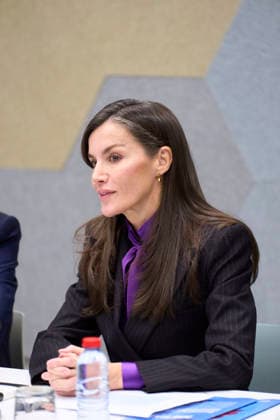 Queen Letizia attends a Meeting of the Board of Trustees of the Fad Youth Foundation Queen Letizia of Spain attends a Meeting of the Board of Trustees of the Fad Youth Foundation at Meta Headquarters on December 16, 2025 in Madrid, Spain Photo by IMAGO MPG Madrid Meta Headquarters Madrid Spain  Copyright: xMPGx