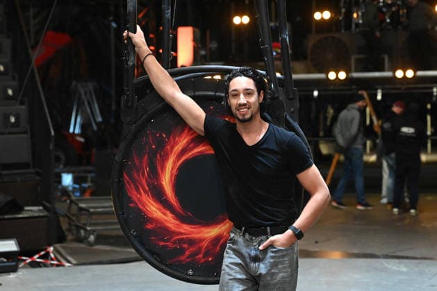 Rene CASSELLI, artist, rehearsing on the wheel of death, rehearsals for the X MAS show of Circus Flic Flac in Duisburg, Circus Flic Flac at the old freight station in Duisburg, 16 12 2025,