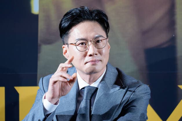 Project Y film press conference SEOUL, SOUTH KOREA, DEC 16: South Korean director Lee Hwan during Project Y film press conference at the MEGABOX in Seoul, South Korea, on December 16, 2025. Seoul the MEGABOX South Korea 8248_286205 Copyright: xStevexChoxKyewoong PentaxPressx