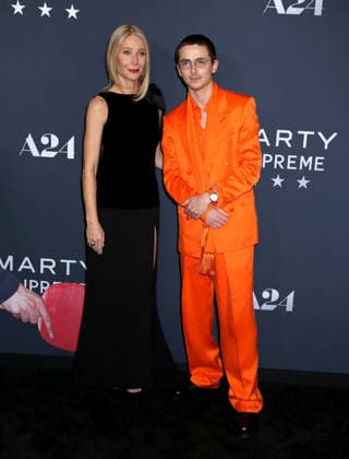 Marty Supreme New York Premiere Gwyneth Paltrow and Timothee Chalamet attending the Marty Supreme New York Premiere held at the Regal Times Square on December 16, 2025 in New York City, NY New York City Regal Times Square NY USA Copyright: xStevenxBergman AFF-USA.COMx
