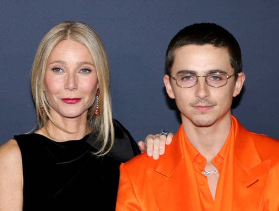Marty Supreme New York Premiere Gwyneth Paltrow and Timothee Chalamet attending the Marty Supreme New York Premiere held at the Regal Times Square on December 16, 2025 in New York City, NY New York City Regal Times Square NY USA Copyright: xStevenxBergman AFF-USA.COMx