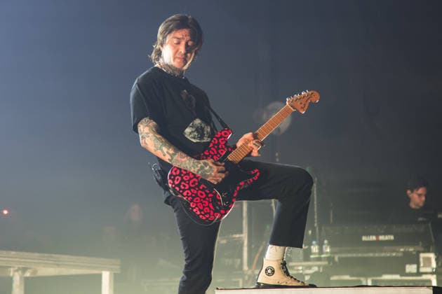 SaO PAULO, SP - 16.12.2025: SHOW PIERCE THE VEIL EM SaO PAULO - The American band Pierce The Veil, formed by guitarist and vocalist Vic Fuentes, bassist Jaime Preciado and guitarist Tony Peres, performs in Sao Paulo at Espaco Unimed on Tuesday night (16). The performance is part of the & 39;I Can& 39;t Hear You World Tour 2025& 39;. x2859750x  YurixMurakami