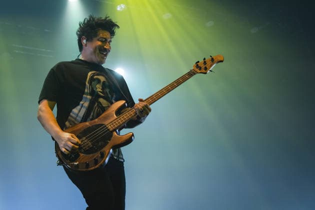 SaO PAULO, SP - 16.12.2025: SHOW PIERCE THE VEIL EM SaO PAULO - The American band Pierce The Veil, formed by guitarist and vocalist Vic Fuentes, bassist Jaime Preciado and guitarist Tony Peres, performs in Sao Paulo at Espaco Unimed on Tuesday night (16). The performance is part of the & 39;I Can& 39;t Hear You World Tour 2025& 39;. x2859755x  YurixMurakami