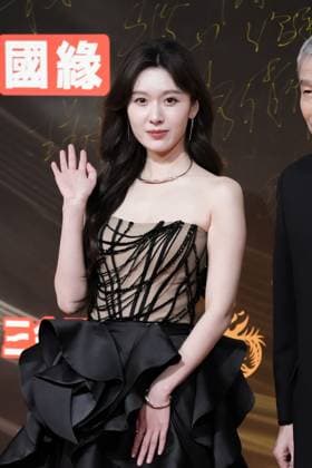 LANGFANG, CHINA - DECEMBER 16: Actress Wang Zixuan arrives at the red carpet of the Domestic TV Series Ceremony (China TV Drama Awards) on December 16, 2025 in Langfang, Hebei Province of China.  Copyright: xVCGx 111610177757