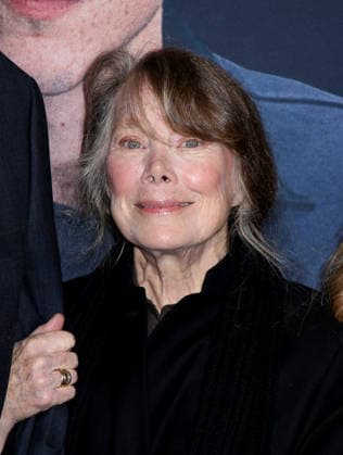 Marty Supreme New York Premiere Sissy Spacek attending the Marty Supreme New York Premiere held at the Regal Times Square on December 16, 2025 in New York City, NY New York City Regal Times Square NY USA Copyright: xStevenxBergman AFF-USA.COMx