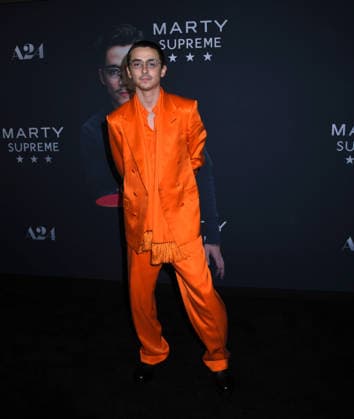 December 16, 2025, New York, Ny, United States: Timothee Chalamet attends A24 s Marty Supreme New York Premiere. Held at Regal Times Square in New York. Zuma Press December 16, 2025. New York United States - ZUMAp281 20251216_zea_p281_030 Copyright: xPhotoxImagexPressx