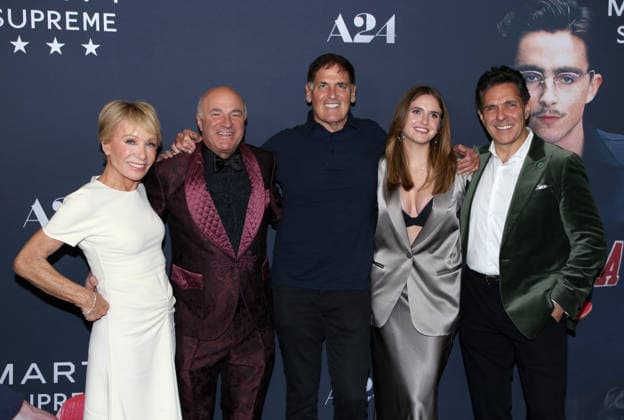 Marty Supreme New York Premiere Barbara Corcoran, Kevin O Leary, Mark Cuban, Alyssa Cuban and Daniel Lubetzky attending the Marty Supreme New York Premiere held at the Regal Times Square on December 16, 2025 in New York City, NY New York City Regal Times Square NY USA Copyright: xStevenxBergman AFF-USA.COMx
