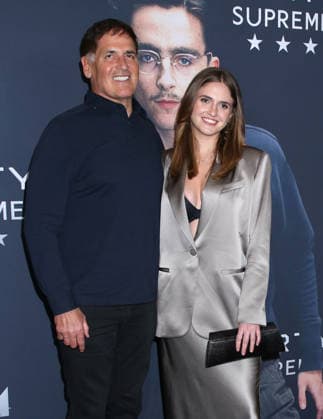 Marty Supreme New York Premiere Mark Cuban and Alyssa Cuban attending the Marty Supreme New York Premiere held at the Regal Times Square on December 16, 2025 in New York City, NY New York City Regal Times Square NY USA Copyright: xStevenxBergman AFF-USA.COMx