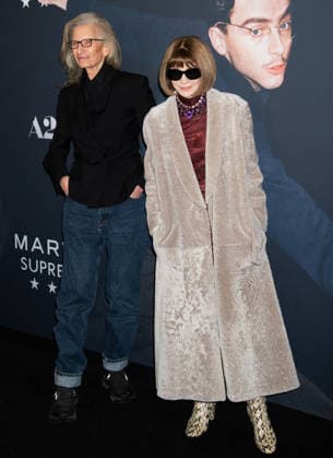 Red carpet for the New York premiere of A24 s Marty Supreme Featuring: Annie Liebowitz, Anna Wintour Where: New York, New York, United States When: 16 Dec 2025 Credit: Janet Mayer INSTARimages.com EDITORIAL USE ONLY. NOT FOR USE BY NEWSPAPERS BASED IN THE UK. Copyright: xx instar55342382