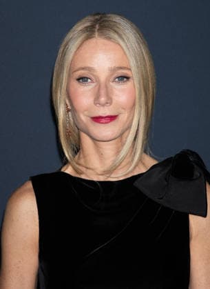 Red carpet for the New York premiere of A24 s Marty Supreme Featuring: Gwyneth Paltrow Where: New York, New York, United States When: 16 Dec 2025 Credit: Janet Mayer INSTARimages.com EDITORIAL USE ONLY. NOT FOR USE BY NEWSPAPERS BASED IN THE UK. Copyright: xx instar55342397