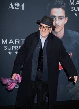 Red carpet for the New York premiere of A24 s Marty Supreme Featuring: Elvis Costello Where: New York, New York, United States When: 16 Dec 2025 Credit: Janet Mayer INSTARimages.com EDITORIAL USE ONLY. NOT FOR USE BY NEWSPAPERS BASED IN THE UK. Copyright: xx instar55342431