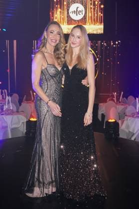 All Together Charity Gala Sylvia and Mara Walker at the All Together Charity Gala 2025 at the WinterVarieté in Heidelberg Heidelberg WinterVariete Baden Württemberg