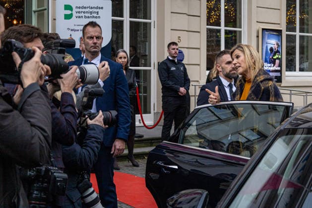 December 17, 2025, The Hague, South-Holland, Netherlands: Queen MAXIMA of the Netherlands speaks to the press at the premiere of the educational film Ã¢â‚¬oeBlij dat je betaald hebtÃ¢â‚¬Â (Ã¢â‚¬oeGlad You PaidÃ¢â‚¬Â) at Theater Diligentia in The Hague. The film was produced for the financial education program Bank voor de Klas. Queen MAXIMA is honorary chair of the Dutch financial education platforms Wijzer in geldzaken and Stichting Financieel Gezond Nederland. The Hague Netherlands - ZUMAg281 20251217_zaf_g281_005 Copyright: xStormxGroenendijkx