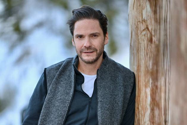 Les Arcs Film Festival - Day Five. FC LES ARCS, FRANCE - DECEMBER 17: Daniel Bruhl attends a photocall during Day Five of Les Arcs Film Festival on December 17, 2025 in Les Arcs, France. Photo by Franck Castel ABACAPRESS.COM Les Arcs France  Copyright: xCastelxFranck ABACAx