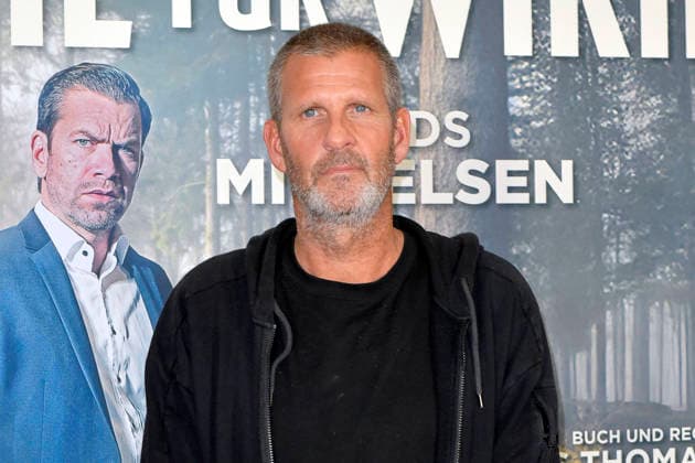 Anders Thomas Jensen at the premiere of the movie Therapy for Vikings at the Delphi Filmpalast cinema in Berlin, 17 12 2025 Foto:xM.xBehrensx xFuturexImagex wikinger_5209