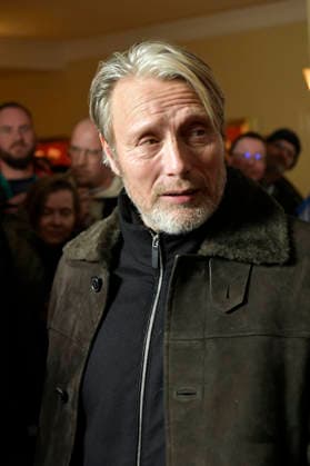 Mads Mikkelsen at the premiere of the movie Therapy for Vikings at the Delphi Filmpalast Berlin, 17 12 2025 Foto:xM.xBehrensx xFuturexImagex wikinger_5226