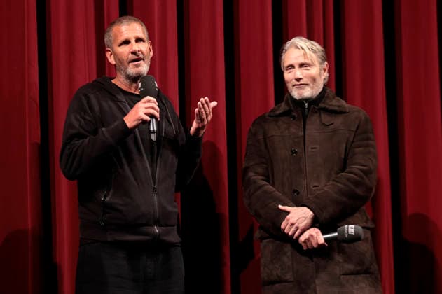 Anders Thomas Jensen and Mads Mikkelsen at the premiere of the feature film Therapy for Vikings Den sidste viking The Last Viking at the Delphi Filmpalast cinema in Berlin, 17 12 2025 Foto:xS.xGabschx xFuturexImagex wikinger_5244