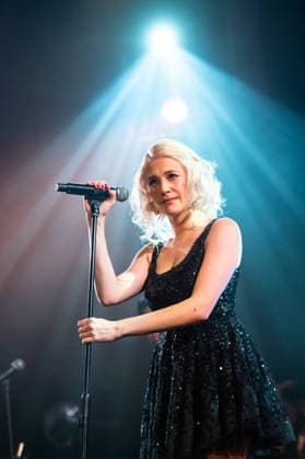 Pixie Lott plays live at Union Chapel for Christmas.  Copyright: xCRISTINAxMASSEIx xipa-agency.netx xx IPA_Agency_IPA69257068