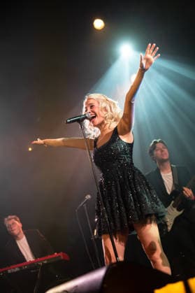 Pixie Lott plays live at Union Chapel for Christmas.  Copyright: xCRISTINAxMASSEIx xipa-agency.netx xx IPA_Agency_IPA69257170