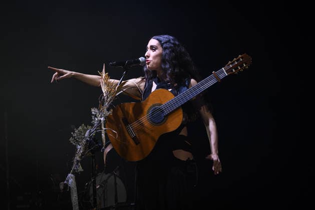 Music Concert - La NINA - Furesta Europa Tour The Neapolitan female singer-songwriter La Nina pseudonym of Carola Moccia - performs live for the Furesta Europa Tour at at Atlantico Club on December 17, 2025 in Rome, Italy Rome Atlantico Italy Copyright: xRobertoxBettacchix xLiveMediax LPM_2198476