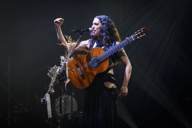 Music Concert - La NINA - Furesta Europa Tour The Neapolitan female singer-songwriter La Nina pseudonym of Carola Moccia - performs live for the Furesta Europa Tour at at Atlantico Club on December 17, 2025 in Rome, Italy Rome Atlantico Italy Copyright: xRobertoxBettacchix xLiveMediax LPM_2198477