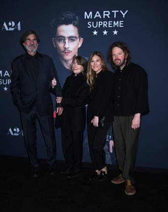 December 16, 2025, New York, Ny, United States: Jack Fisk, Sissy Spacek and Schuyler Fisk attend A24 s Marty Supreme New York Premiere. Held at Regal Times Square in New York. Zuma Press December 16, 2025. New York United States - ZUMAp281 20251216_zea_p281_251 Copyright: xPhotoxImagexPressx