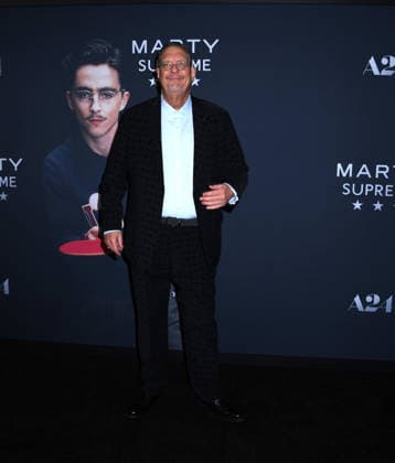 December 16, 2025, New York, Ny, United States: Penn Jillette attends A24 s Marty Supreme New York Premiere. Held at Regal Times Square in New York. Zuma Press December 16, 2025. New York United States - ZUMAp281 20251216_zea_p281_287 Copyright: xPhotoxImagexPressx