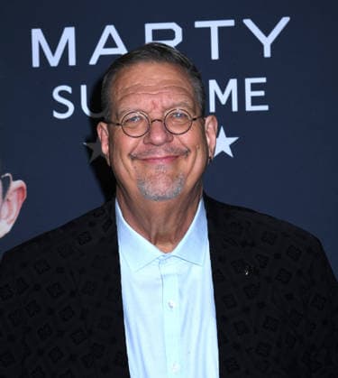 December 16, 2025, New York, Ny, United States: Penn Jillette attends A24 s Marty Supreme New York Premiere. Held at Regal Times Square in New York. Zuma Press December 16, 2025. New York United States - ZUMAp281 20251216_zea_p281_293 Copyright: xPhotoxImagexPressx