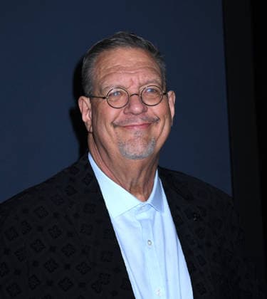 December 16, 2025, New York, Ny, United States: Penn Jillette attends A24 s Marty Supreme New York Premiere. Held at Regal Times Square in New York. Zuma Press December 16, 2025. New York United States - ZUMAp281 20251216_zea_p281_300 Copyright: xPhotoxImagexPressx