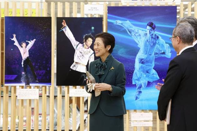 Japan Princess Hisako Japanese Princess Hisako visits a news photo exhibition in Tokyo on Dec. 17, 2025. (Pool photo)  A14AA0005123381P